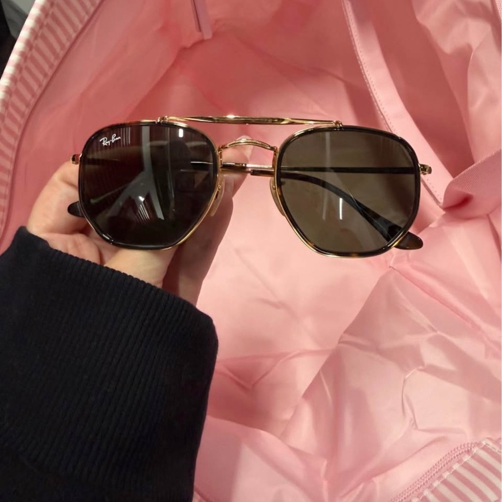 Ray-Ban Gold Frame Brown Lens Aviator Sunglasses